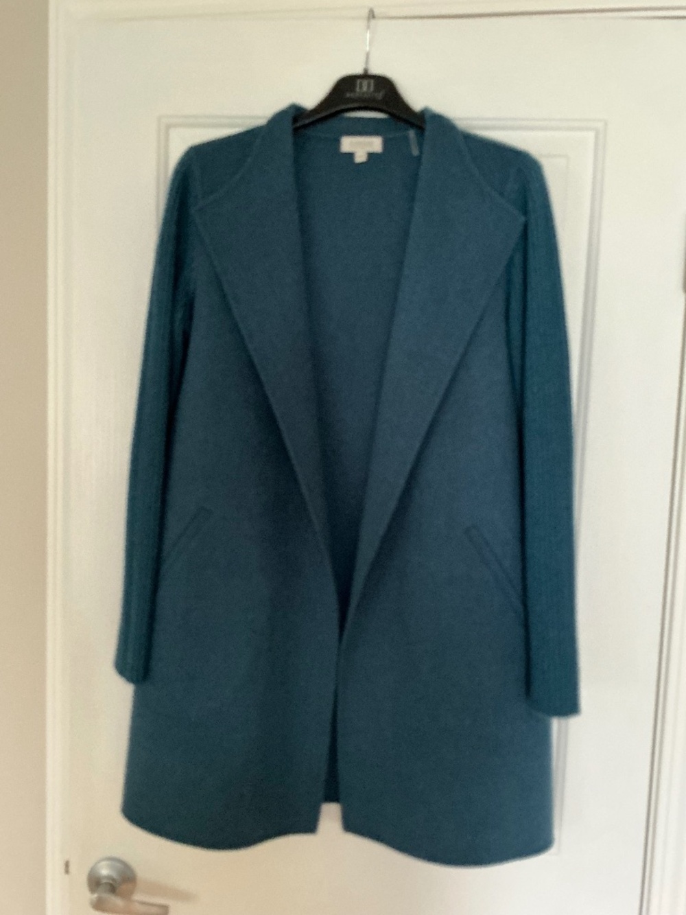 Kinross Cashmere Rib Sleeve Coat, Ocean, Size Medium, Like New